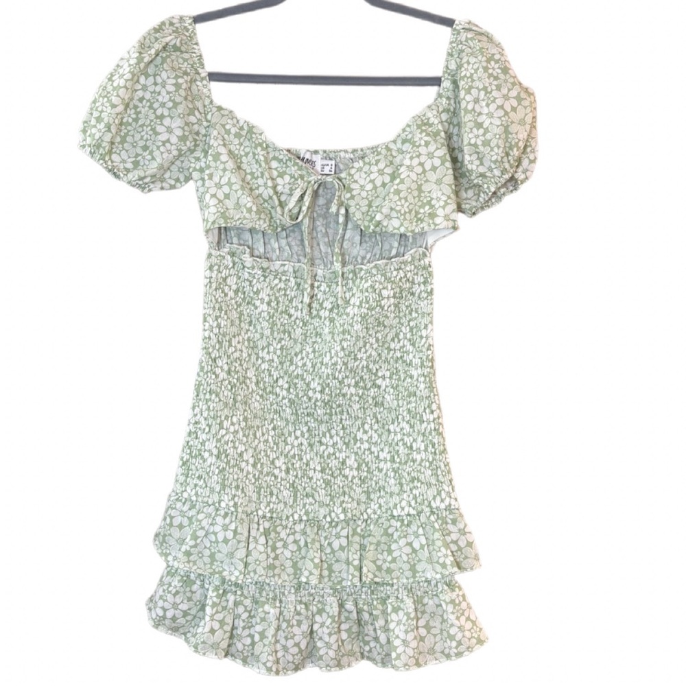 Princess Polly Green Floral Smocked Mini Dress Puff Sleeve Tie Front Size 4